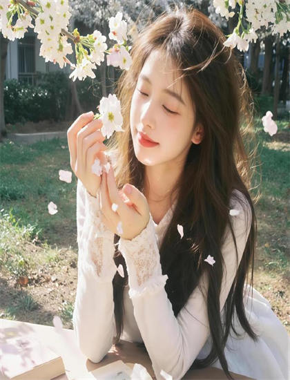 《缅北72小时》美学价值分析：艺术美感与审美特征探讨，收视第一